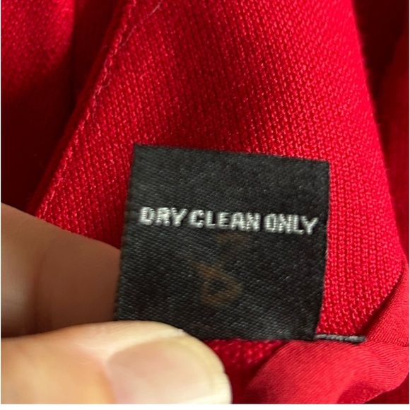 J. Peterman red dress with V neck, short sleeves and beautiful belt size 10 - Picture 8 of 10